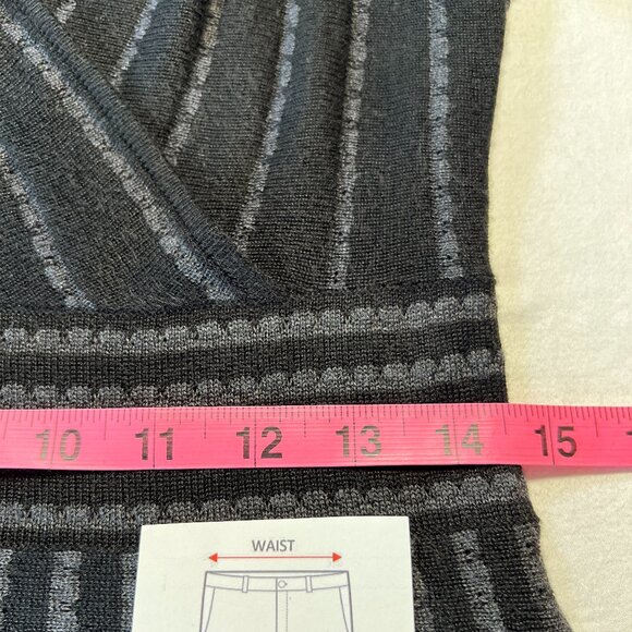 🌼Calvin Klein Black Wrap Dress Size M Sleek Stripes & Timeless Style - Picture 10 of 10